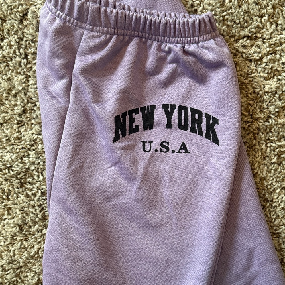 Kids Lavender Sweatpants - Picture 4 of 4